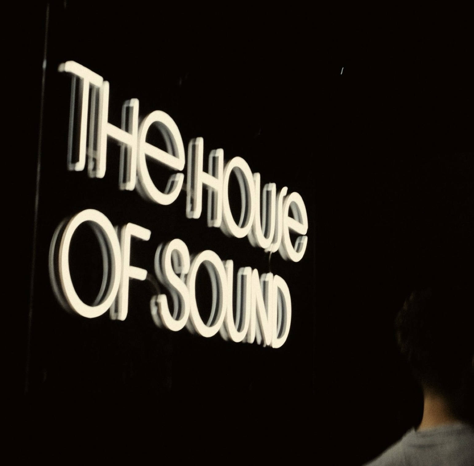 The House of Sound & Set in Stone presents: ADMNTi 