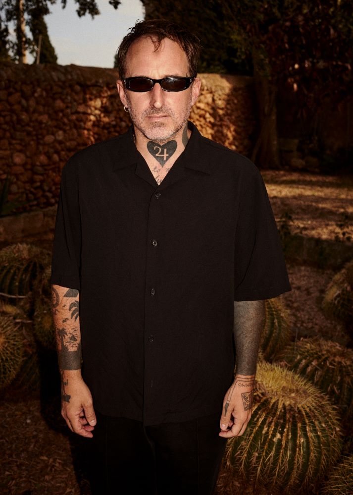 Nicolas Lutz {Extended Set}