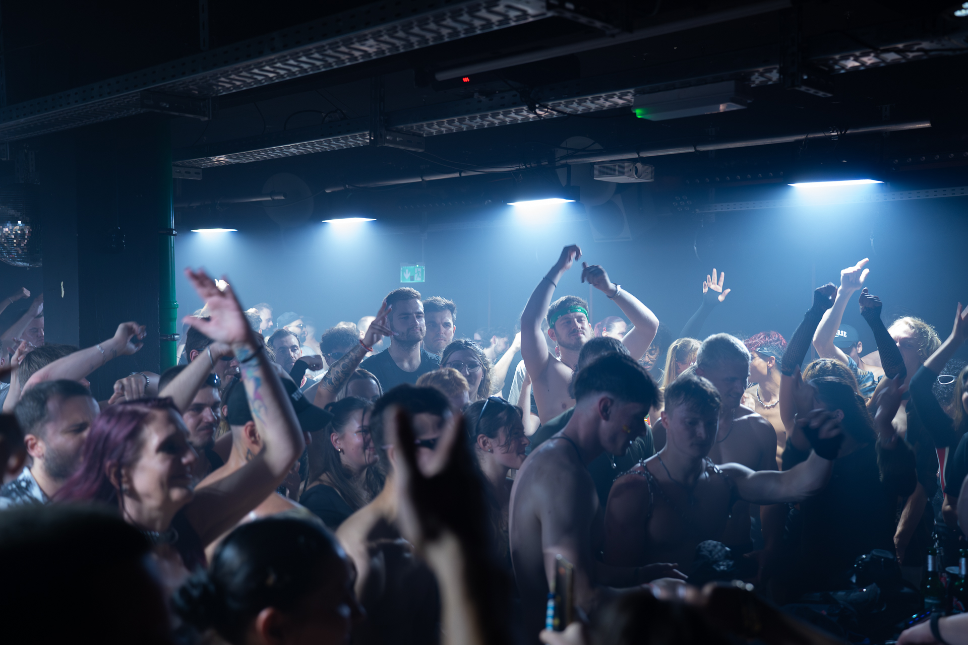 6 JAHRE - WE ARE ONE - K39 - 4 Floors - 3 Etagen