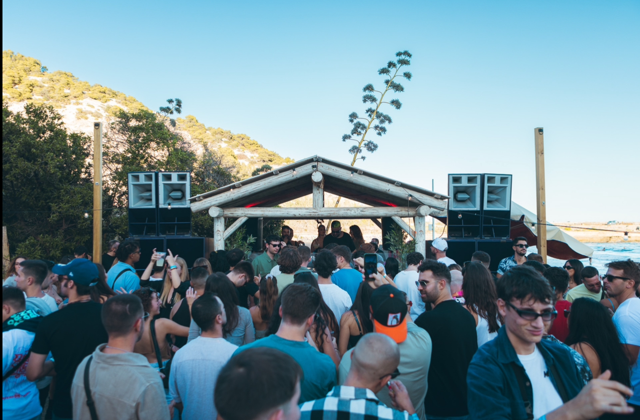 Hola Club Sitges (Cala Vallcarca)