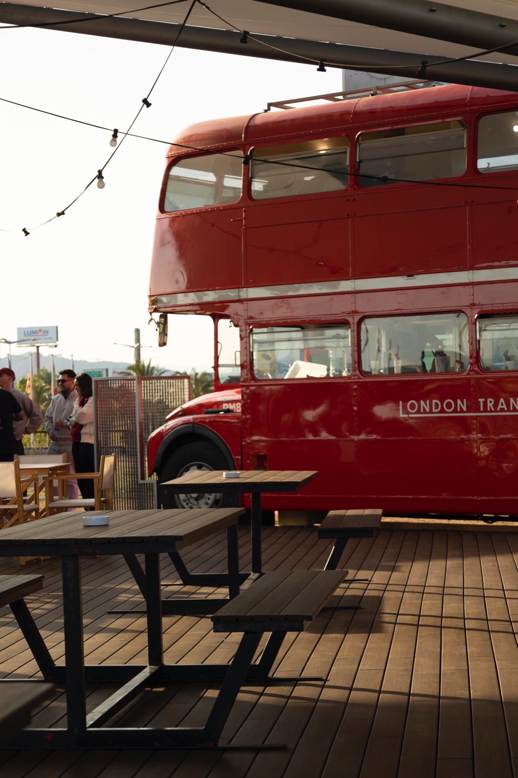 FREE OPEN AIR // Bus Hexperience