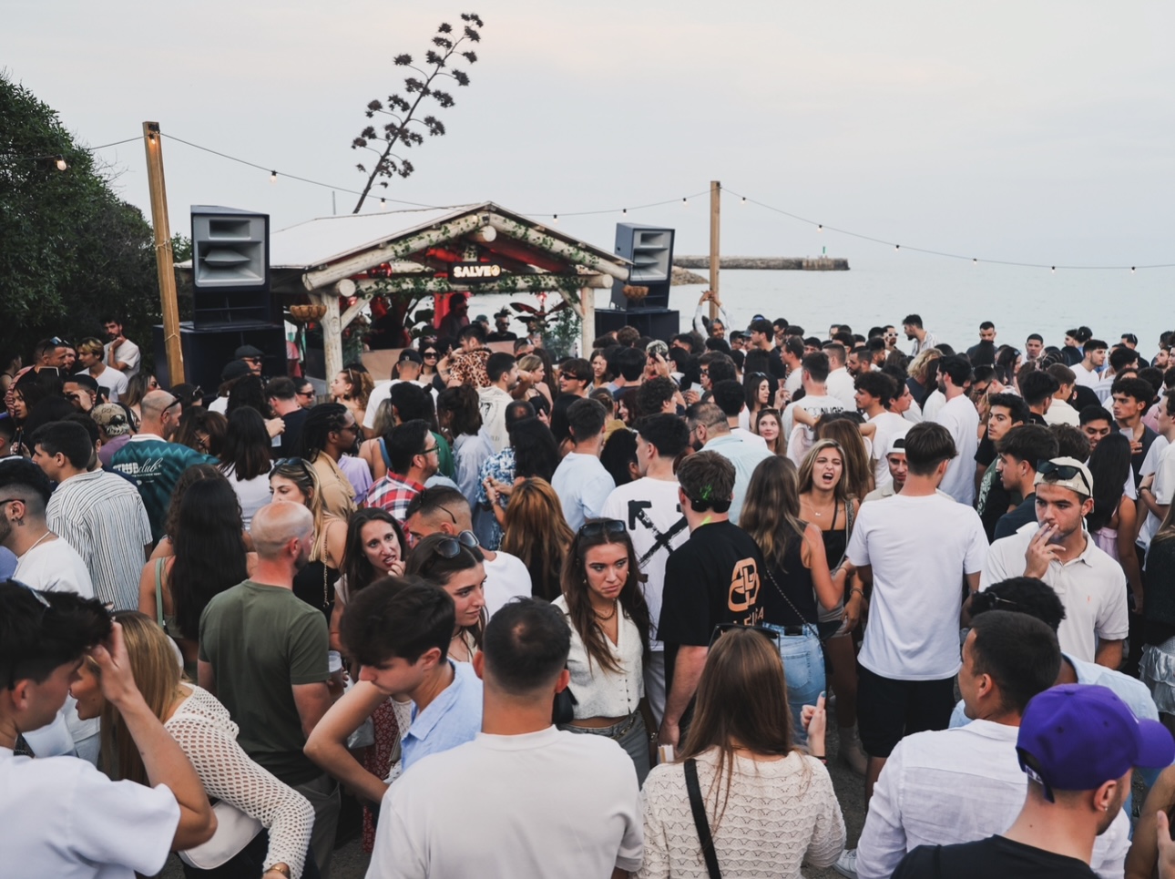 SALVE OPE AIR BEACH PARTY