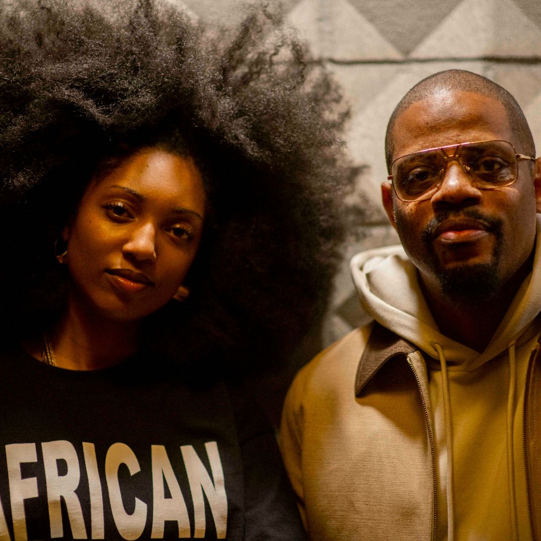 GENA feat. Liv.e & Karriem Riggins