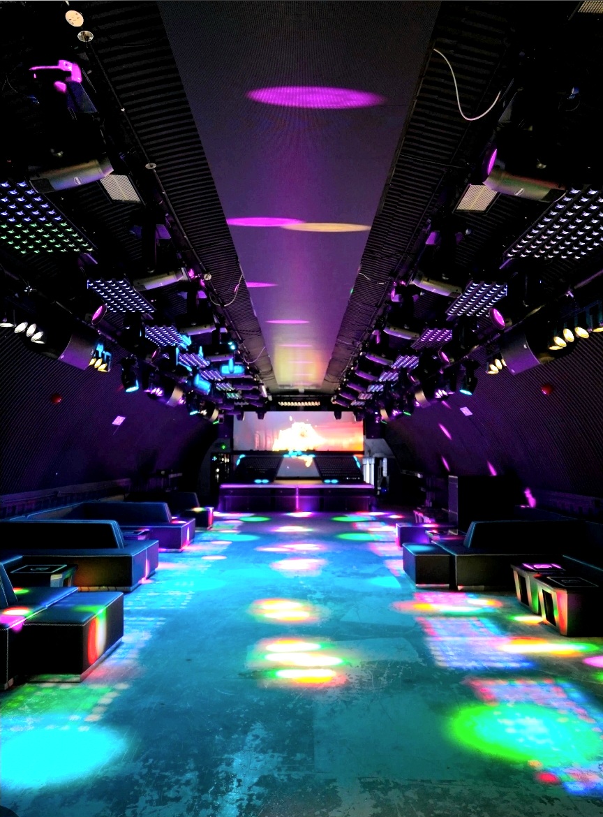 Unfazed 90s Summer Rave