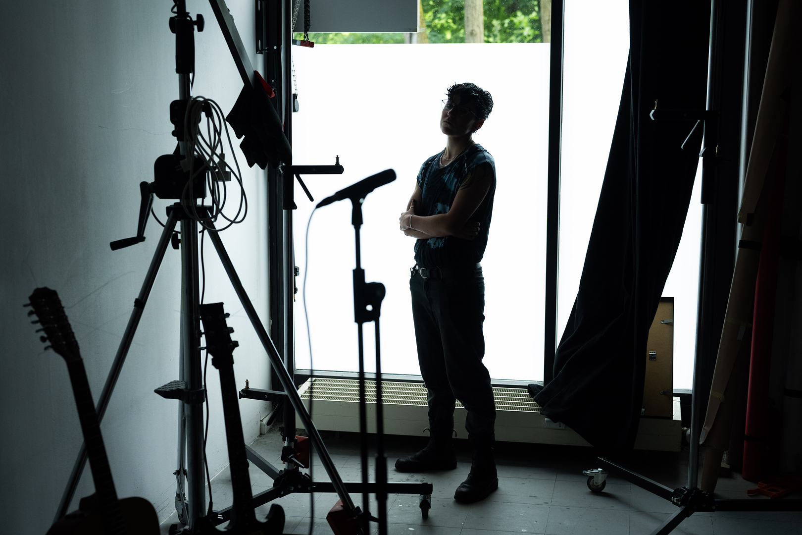 Round – Jules Reidy & guests