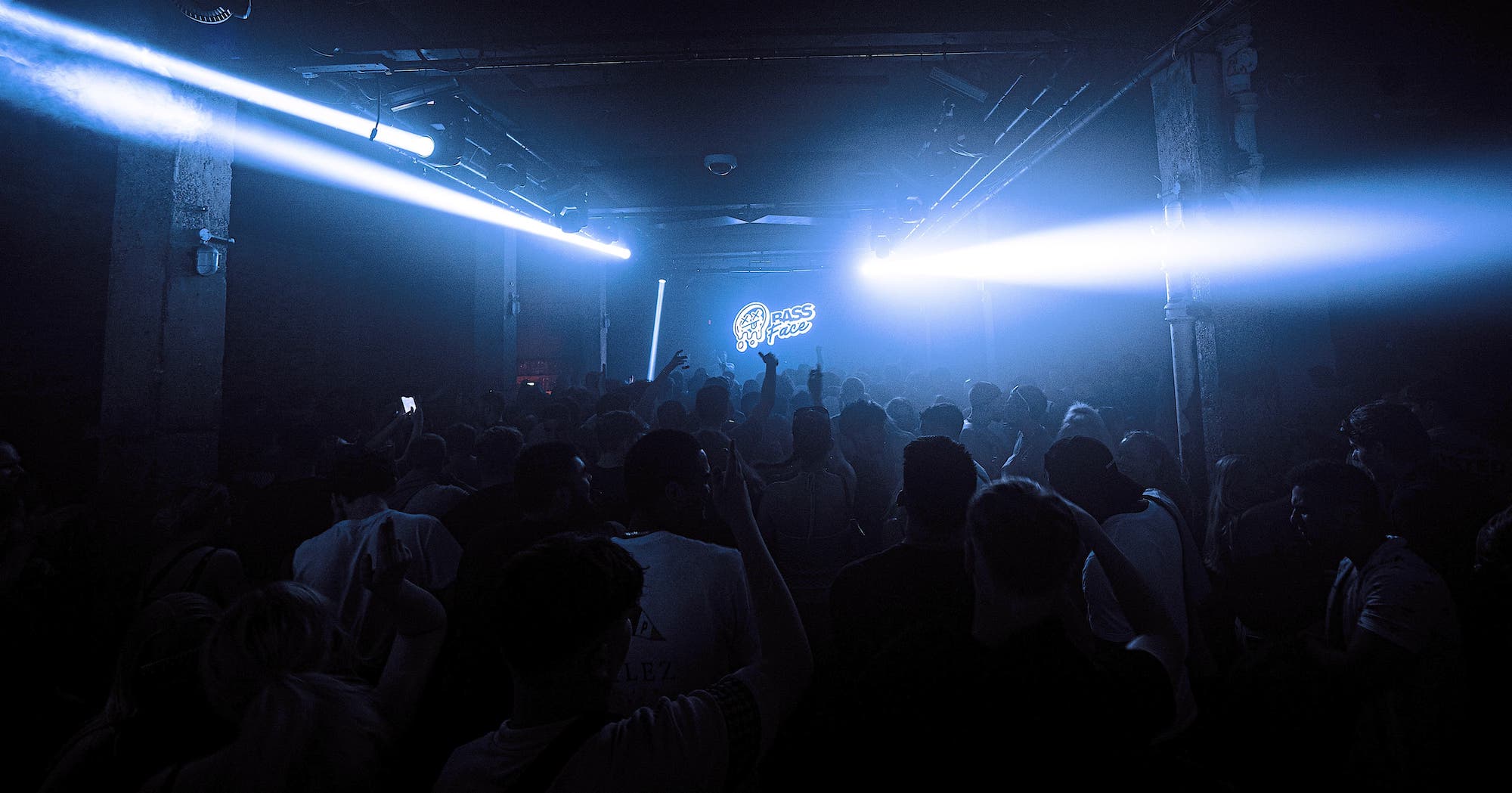 Bass Face // DNB, HOUSE:TECHNO, UKG // 360° *SPECIAL GUESTS*! LAST FREE TICKETS + FREE DRINK