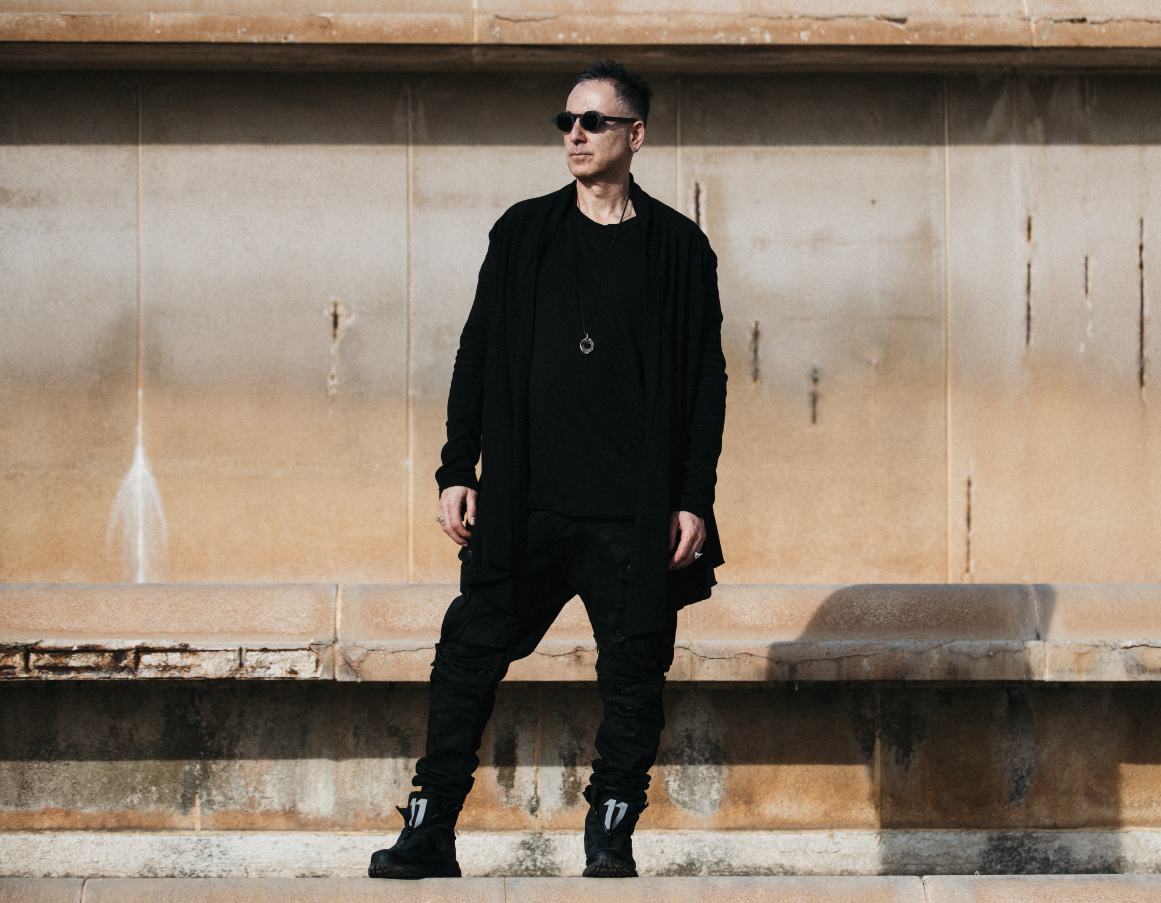 Les Enfants pres. Dubfire Open To Close