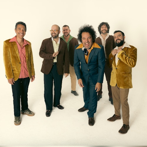 Cheo, Cheo y los consentidos de la casa, DJ Mickey Pérez