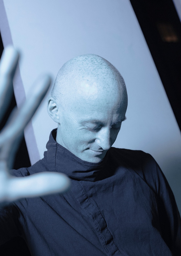Sirāt live A/V experience with Kangding Ray