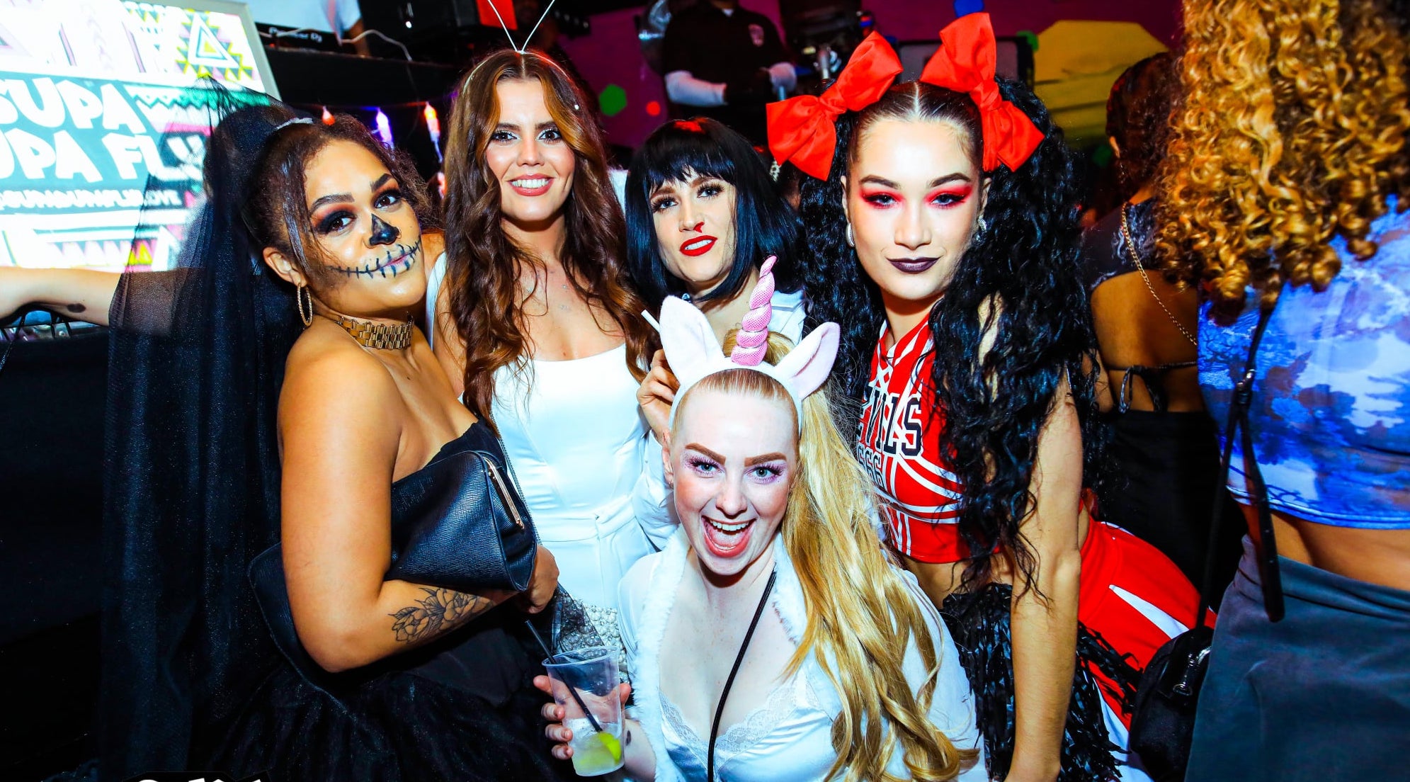 R'n'B LDN HALLOWEEN: The Old Skool R'n'B Day Party x Rae's - (Omeara)