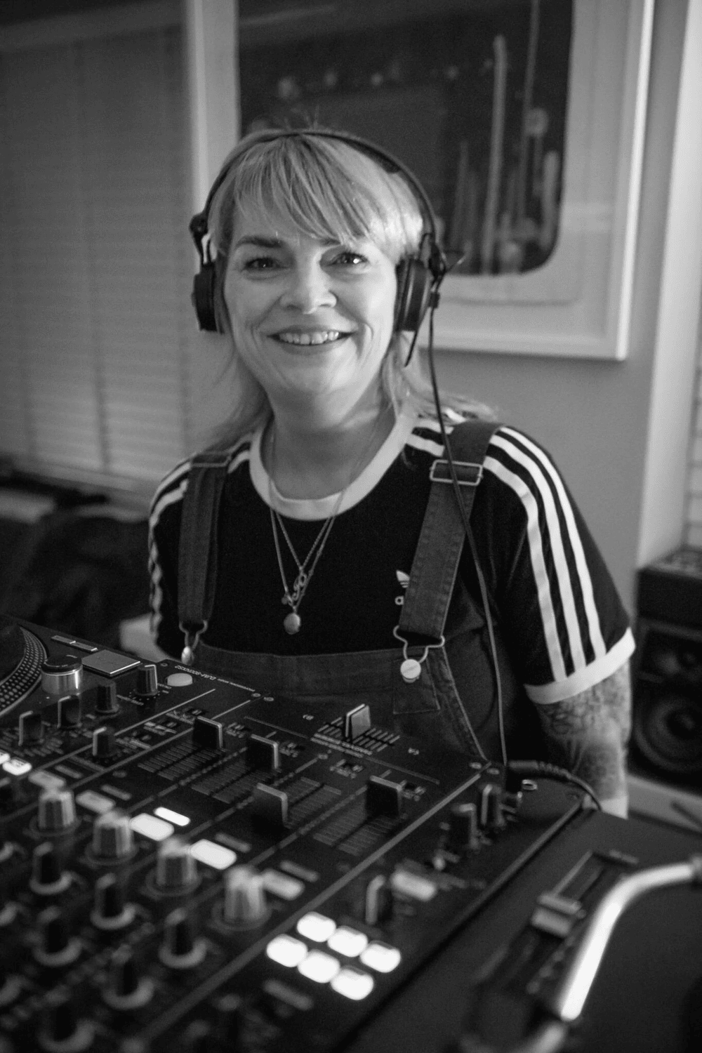 Eclectic Dreams with Sista Paula & Conrad Scott