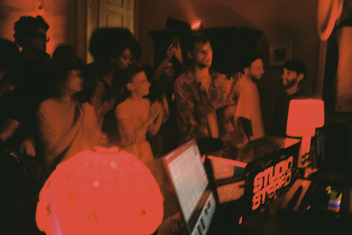 OFF Studio Stereo x 24Seven x Simple Times pres. Bizarre Trax showcase