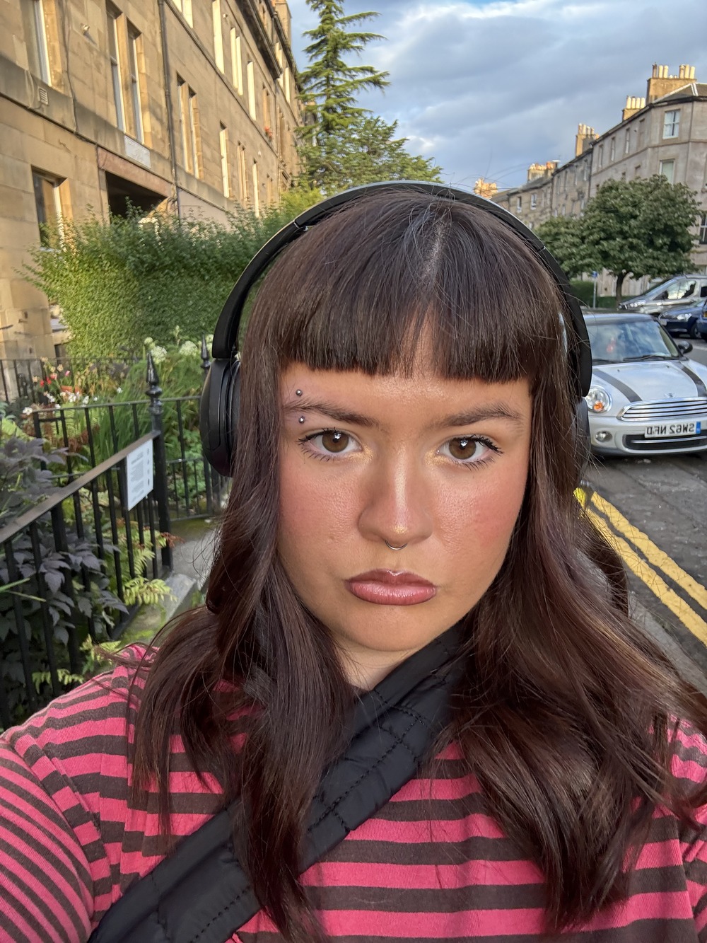 Palms Window Sessions: Lara Sinclair at Paradise Palms, Edinburgh