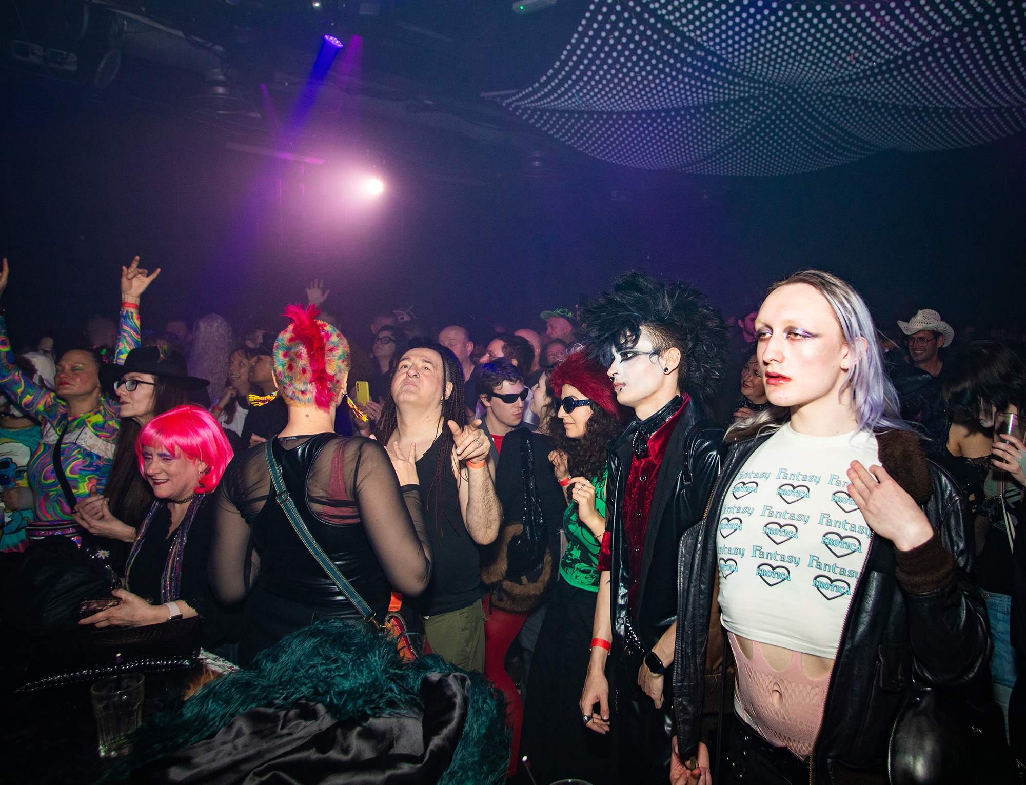 DARK ROOM x NAGNAGNAG with Special Guest TBA